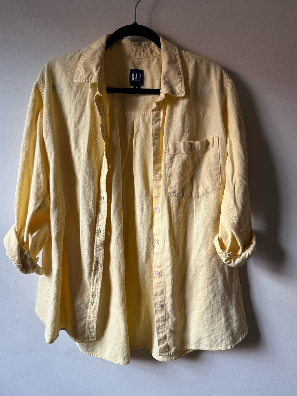 GAP Linen Blend Yellow Button Up